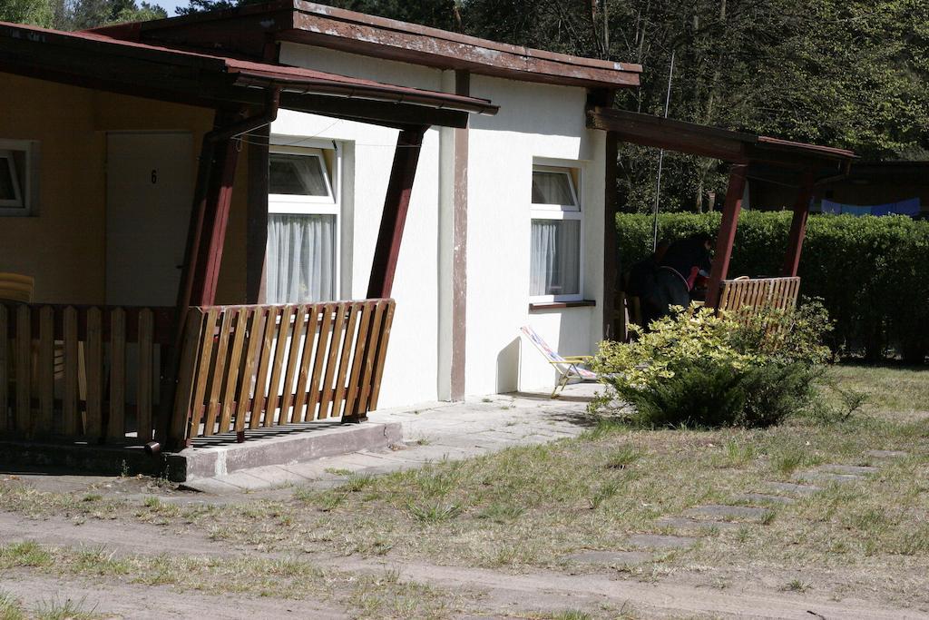 Osrodek Wypoczynkowy Jelonek Hotell Wolsztyn Exteriör bild